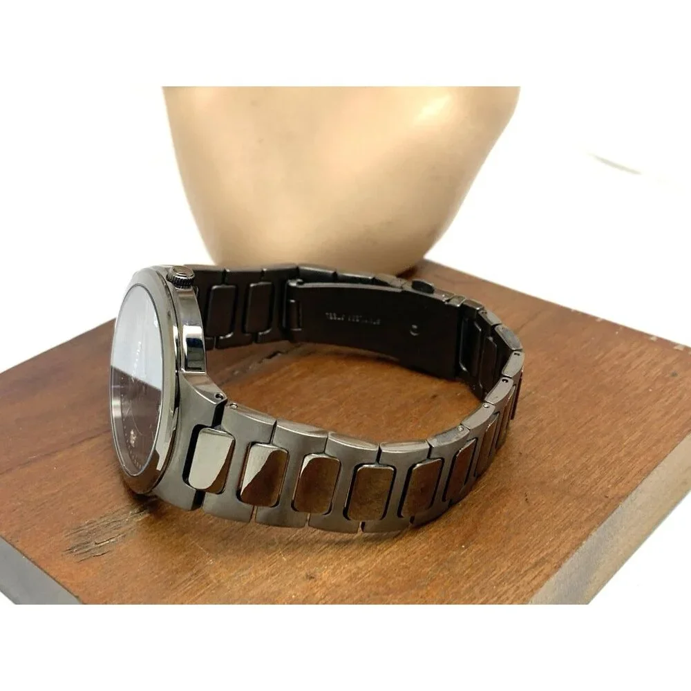Bulova Mens Watch 98D162 Quartz Gunmetal Black Diamond Dial Stainless Steel 41mm